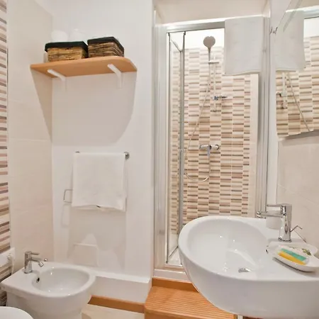 La Casa Di Bibi Oda ve Kahvaltı